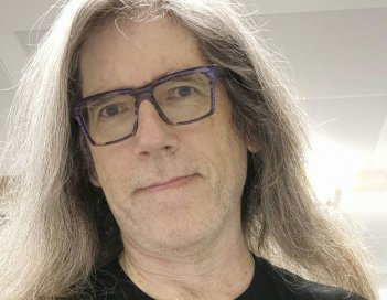 Blog writer Martin Baker looking at the camera